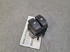Bouton leve vitre d'occasion  Velaux