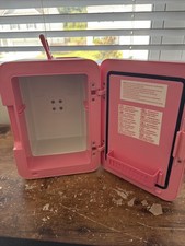Mini nevera Hello Kitty rosa segunda mano  Embacar hacia Mexico