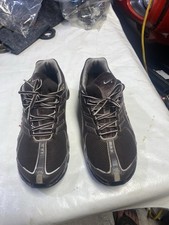 Tênis de corrida Nike Shox Navina veludo marrom feminino tamanho 7 comprar usado Tênis de corrida Nike Shox Navina veludo marrom feminino tamanho 7 comprar usado  Enviando para Brazil