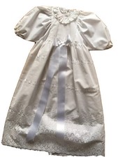 Taufkleid mädchen stickerei gebraucht kaufen  Heikendorf