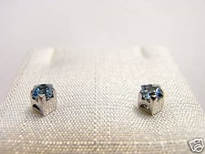 Orecchini cubic zirconia usato  Padova