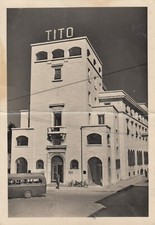 25-19E) CARTOLINA CROAZIA PULA POLA PALAZZO BANCA ITALIA INSEGNA TITO ANIMATA VG comprar usado  Enviando para Brazil
