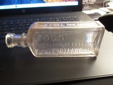 Garrafa de vidro transparente antiga FOSS 'Pure Flavoring Extracts' Portland, MAINE 2 oz comprar usado  Enviando para Brazil