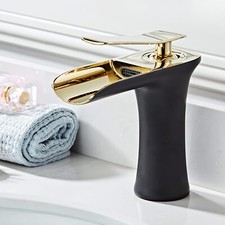 Waterfall bathroom faucet d'occasion  Expédié en Belgium