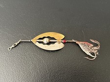 Antigo Vintage - PATENTEADO EM 10 DE AGOSTO. 1886. - NO.1 - Isca de pesca giratória comprar usado Antigo Vintage - PATENTEADO EM 10 DE AGOSTO. 1886. - NO.1 - Isca de pesca giratória comprar usado  Enviando para Brazil