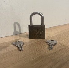 Ancien cadenas fth d'occasion  Bourgoin-Jallieu