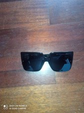 Gucci occhiali sole usato  Muggio