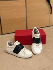 Sneakers valentino garavani usato  Udine