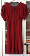 Jolie robe bordeaux d'occasion  Six-Fours-les-Plages