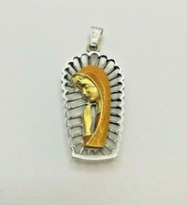 Pendente ciondolo madonnina usato  Cercemaggiore
