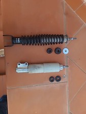 Kit ammortizzatori anteriore usato  Benevento
