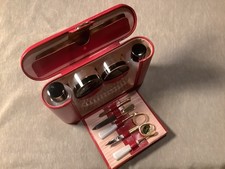 Estojo vintage de manicure/vaidade de couro vermelho flecha dourada. Caixa original. comprar usado  Enviando para Brazil