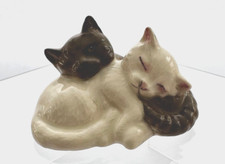 Royal doulton adorable d'occasion  Expédié en Belgium