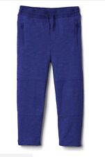 Pantaloni tuta blu usato  San Giuliano Milanese