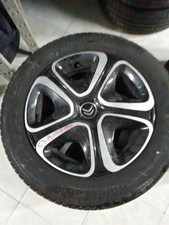 Pneumatici con platto usato  Castellammare di Stabia