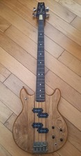 Vantage 710b bass for sale  ST. LEONARDS-ON-SEA