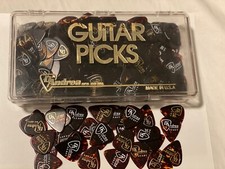 Palhetas de guitarra vintage-1970’s-D’Andrea caixa de 300 tortas pesadas com ouro-prata e branco comprar usado  Enviando para Brazil