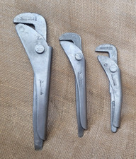 Footprint 698 adjustable for sale  HYDE