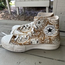 Women chuck taylor for sale  Daphne