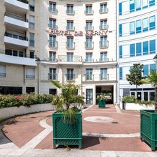 Paris kurzurlaub hotel gebraucht kaufen  Köln