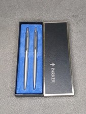 Parker arrow pen usato Parker arrow pen usato  Spedire a Italy