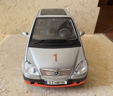 Modellino mercedes benz usato  Mascali