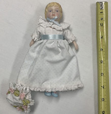 1983 porcelain avon for sale  Prospect Heights