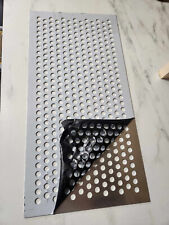 Tôle perforée aluminium d'occasion  Verny