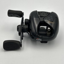 Abu Garcia Black Max 1 molinete de lançamento de isca, interruptor flip, 2 rolamentos. Usado, usado comprar usado  Enviando para Brazil