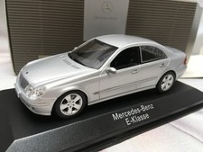 🇺🇦 1:43 Mercedes W211 2002 Minichamps 1/43 prata 211 E-class E320 E220 E270 comprar usado  Enviando para Brazil