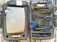 Proyector, estuche y accesorios Dell de 2300 MP.  Bueno usado. segunda mano  Embacar hacia Mexico