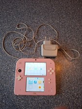 Console Nintendo 2DS avec chargeur comprar usado  Enviando para Brazil