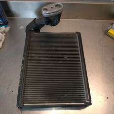 4f0820103 evaporatore audi usato  Italia