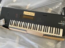 Estação de trabalho de música sintetizador teclado 61 teclas Korg M1 frete grátis envio rápido comprar usado  Enviando para Brazil