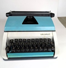 Macchina scrivere portatile usato  Arona