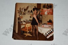 Mulher bonita sincera em vestido curto de nylon pernas bonitas 3,5" FOTOGRAFIA VINTAGE Lk, usado comprar usado  Enviando para Brazil