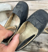Pair shoes child d'occasion  Expédié en Belgium