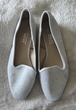 Flat silver shoes for sale  BARTON-UPON-HUMBER