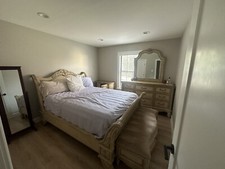 Peice queen bedroom for sale  Robbinsville