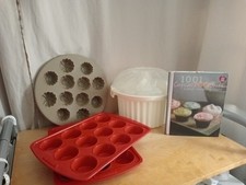 Cupcake muffiin moulds for sale  WORKSOP
