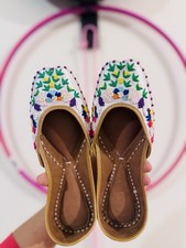 Women jutti punjabi for sale  HOUNSLOW