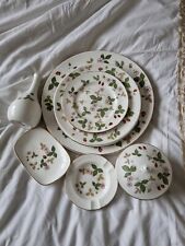 wedgwood wild strawberry for sale  STOKE-ON-TRENT