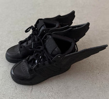 Tamanho infantil!! Adidas x Jeremy Scott Wings Triple Black Q23669 US8.5K (Não US8.5) MUITO BOM ESTADO, usado comprar usado  Enviando para Brazil
