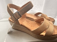 Toms beige low for sale  EDGWARE