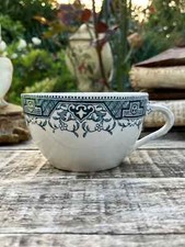 Tasse thé amand d'occasion  Villeneuve-la-Guyard