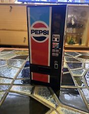 Máquina expendedora Pepsi 1980 radio AM/FM de 19x8 cm coleccionable radio portátil Pepsi segunda mano  Embacar hacia Argentina