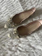 Unisa flat pumps for sale  LINCOLN