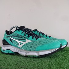 Mizuno trainers size for sale  MARCH