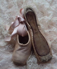 Pointe shoes vintage for sale  BARNET