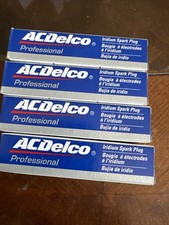 Set delco 993 for sale  Marshalltown